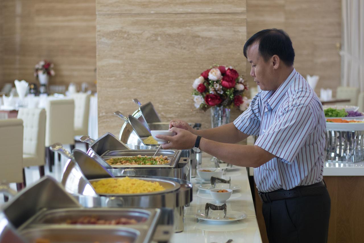 פלייקו Khanh Linh Hotel מראה חיצוני תמונה