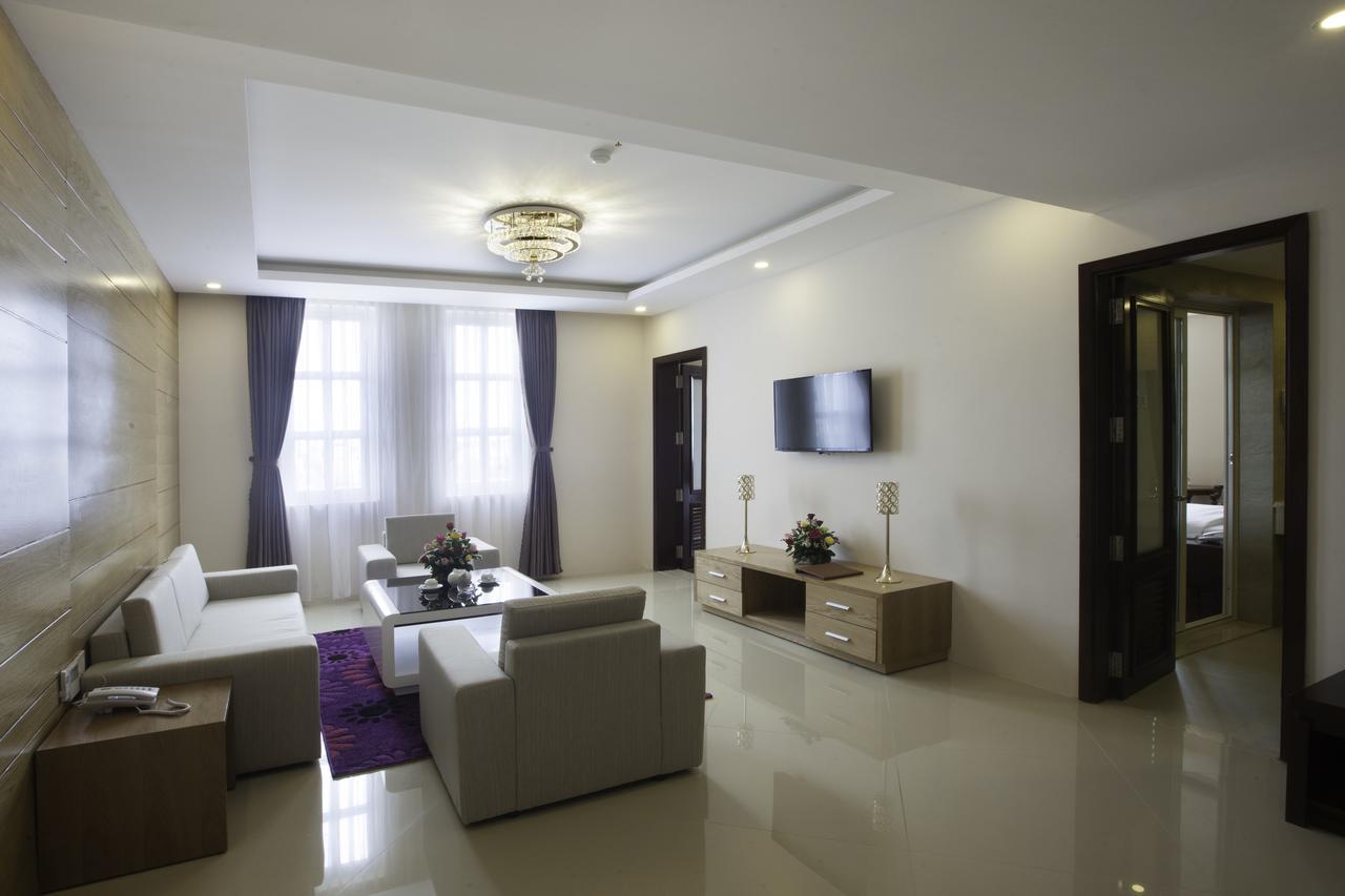 פלייקו Khanh Linh Hotel מראה חיצוני תמונה