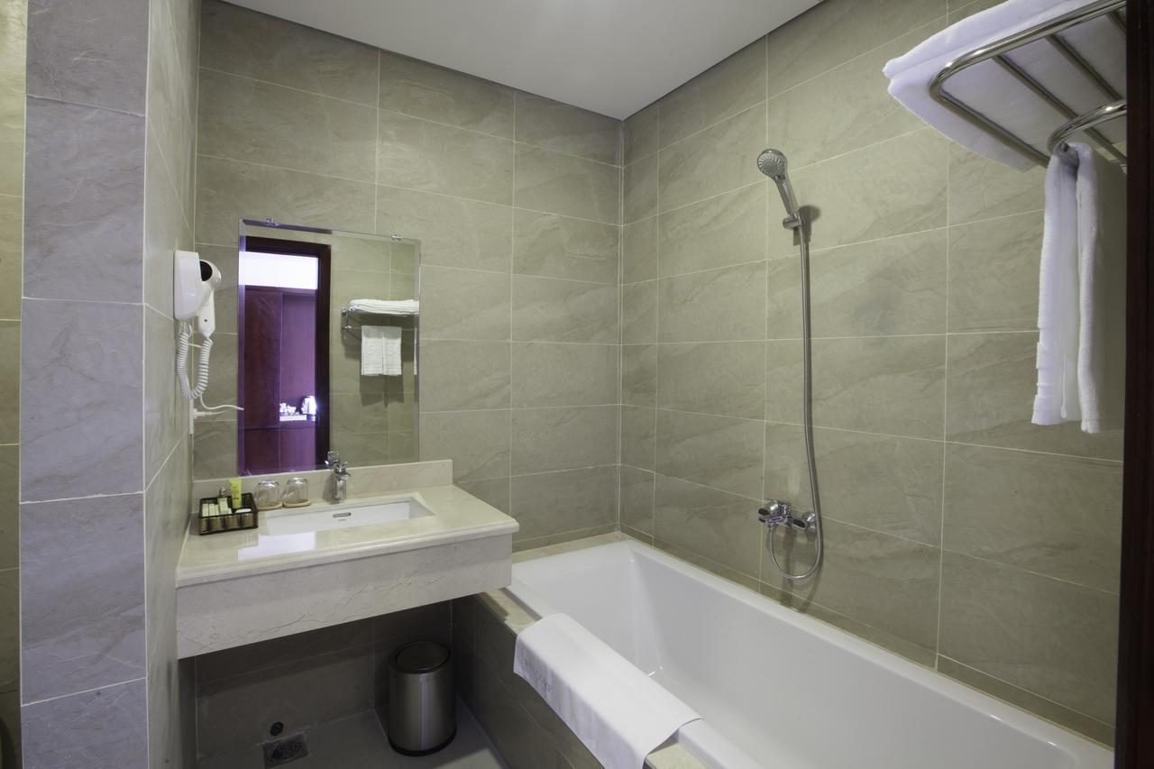 פלייקו Khanh Linh Hotel מראה חיצוני תמונה